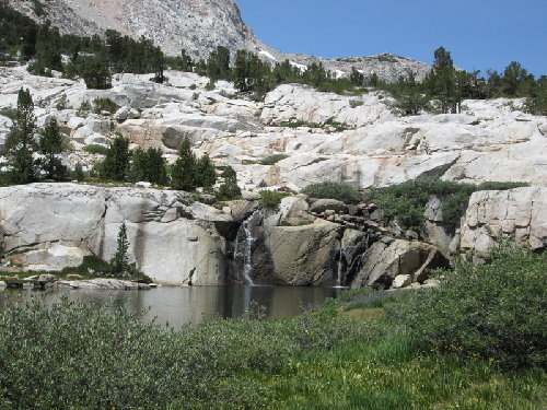 Nice pond with waterfall near Piute Pass