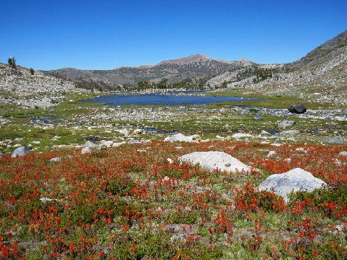 lake/tarn above garnet