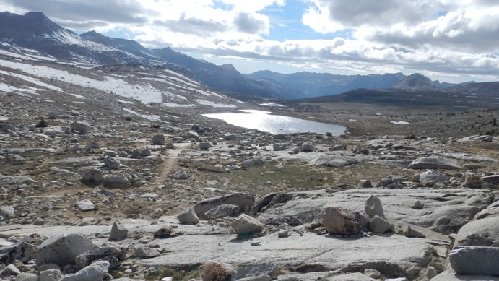 View West of Piute Pass