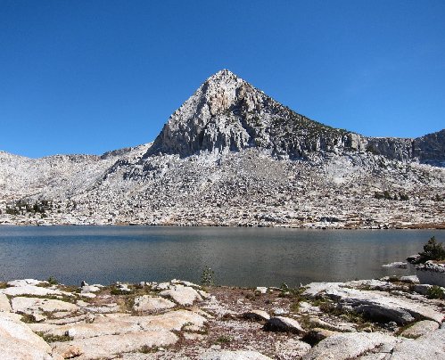 lake w/ granite