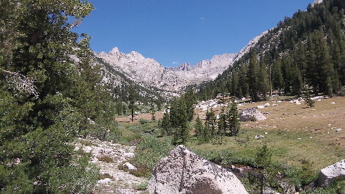 Matterhorn Canyon with view of Sawtooth Ridge