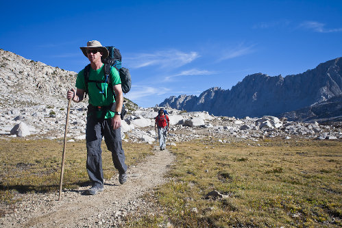 Looking back the trail towards Evolution/Sapphire Lakes