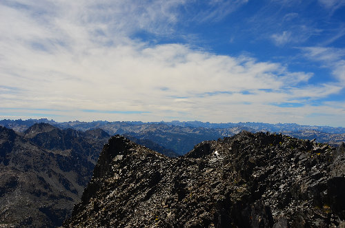 Looking South atop the Ragged Spur. One can make out the Kaweah's, The Great Western Divide &amp; more