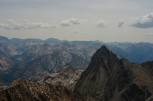 Devils Crag is the peak to the right of center. In the center in the background one can pick the outline out of Lake 10,565. We would visit this lake in the coming week.